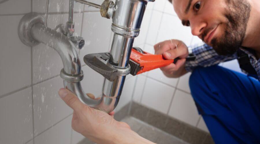 Local tankless water heater installation in Dubois, ID